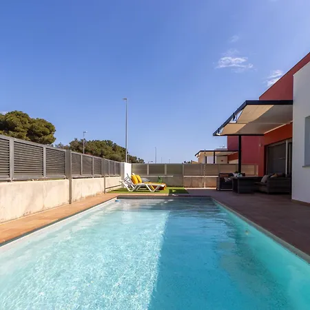 Grobro 1 By Interhome Tatil Evi Riumar
